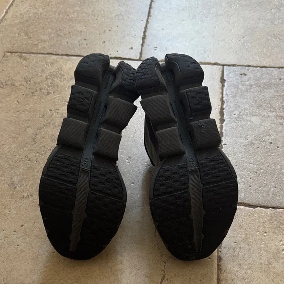 On Running Spark” Charcoal and Ash Sneakers - Picture 8 of 8